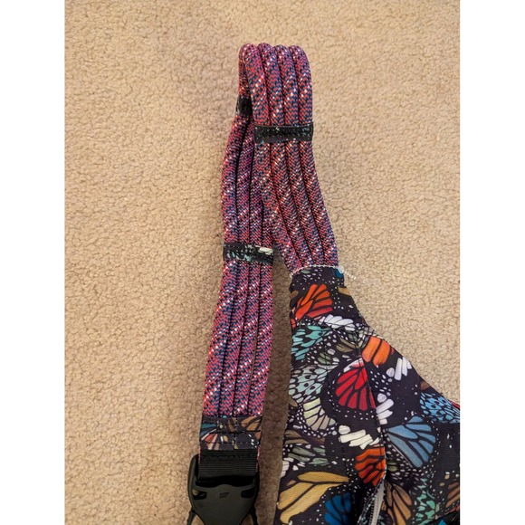 KAVU Rope Sling Bag Flutterfly Butterfly Print Adjustable Rope Strap Backpack main image 6